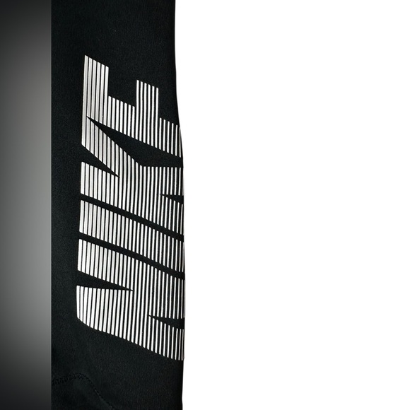 Nike Pro Black Compression Shorts "Nike" Waistband Size L - Picture 2 of 7